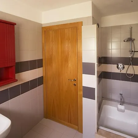 Bed & Breakfast Il Pettirosso Negrar